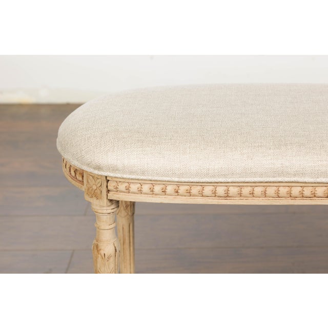 Neoclassical Style 1900s French Carved Walnut Bench with Natural Finish For Sale - Image 11 of 12