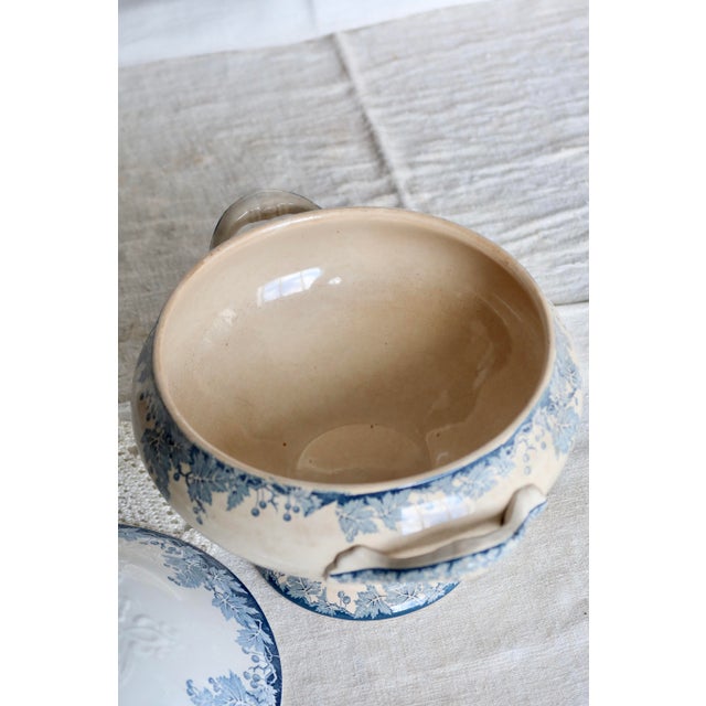 Vintage Ironstone Platane Bleu Soup Tureen from Saint Amand Hamage Nord, 1890s For Sale - Image 9 of 11