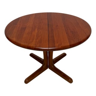 Vintage Danish Round Teak Extendable Dining Table by Langeskov Møbelfabrik, 1970s For Sale