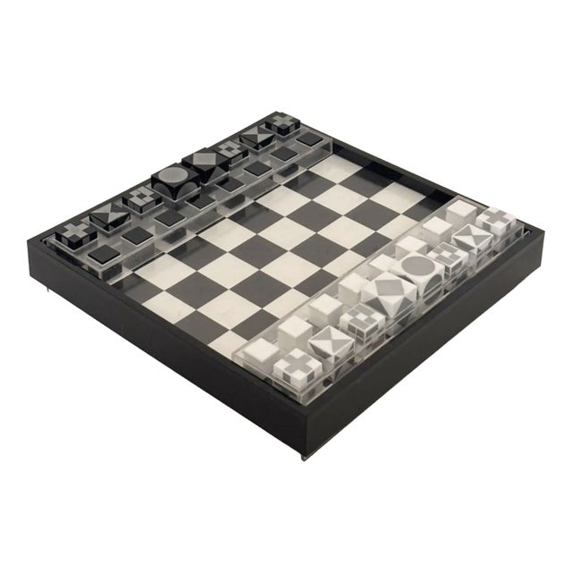 Altuglas Chess Set by Alexandre Yeghiayan, 1970, Set of 33 For Sale