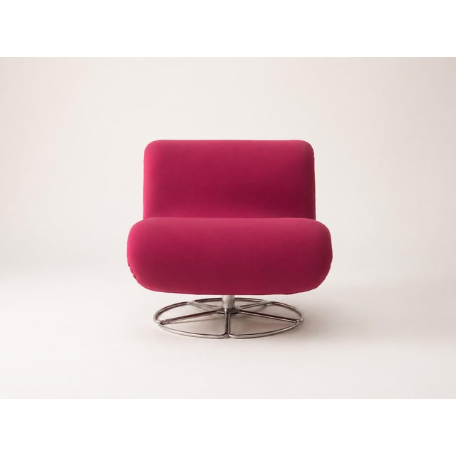 Mid-Century Modern Pierre Paulin Style 1960's Swivel Lounge Chair For Sale - Image 3 of 8