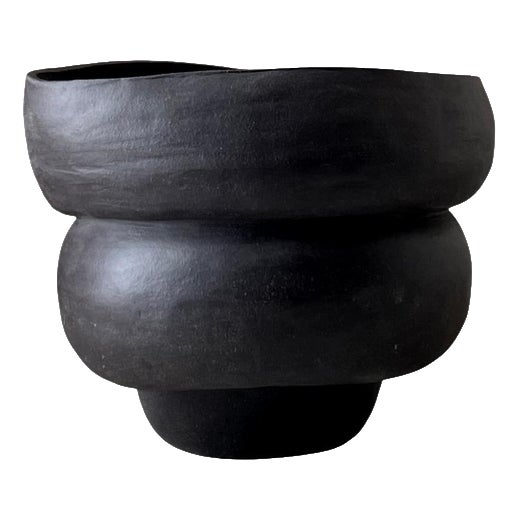 Modder Serendipity Black Ceramic Sculpture by Françoise Jeffrey For Sale