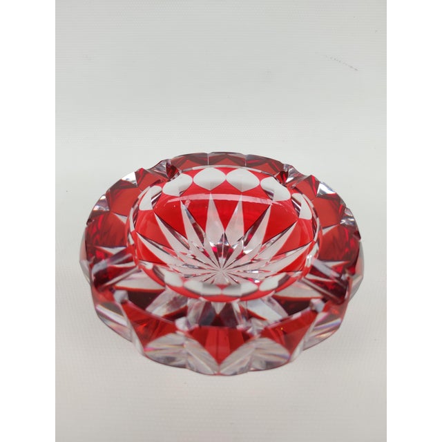 Lorraine Crystal Ashtray in Ruby, 1970s For Sale - Image 4 of 6
