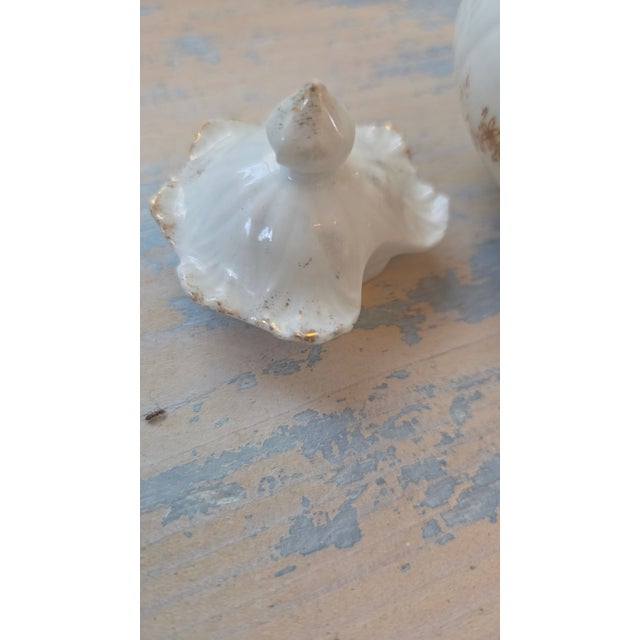 Early 20th-Century Japanese Floral Porcelain Petite Covered Sugar Bowl For Sale - Image 11 of 18