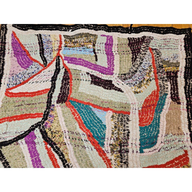 Vintage Moroccan Boucherouite Rug, Handwoven, Mid-Century Modern Abstract Design, 5’ X 7’ For Sale In Chicago - Image 6 of 11