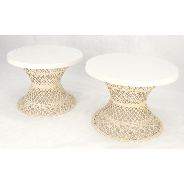 Pair Spun Fiberglass 24" Round Stone Textured Tops End Side Tables Woodard MINT For Sale - Image 6 of 14