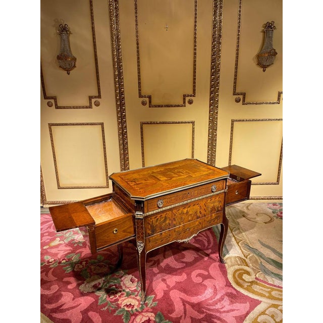 20th Century Louis XV Style Dresser For Sale - Image 5 of 18