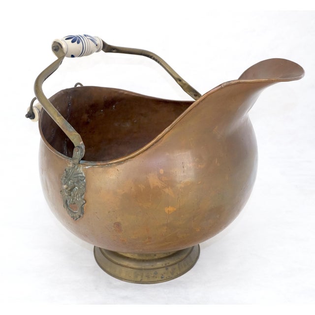 Large Made in Holland Antique Copper Coal Scuttle w/ Brass Ceramic Handle