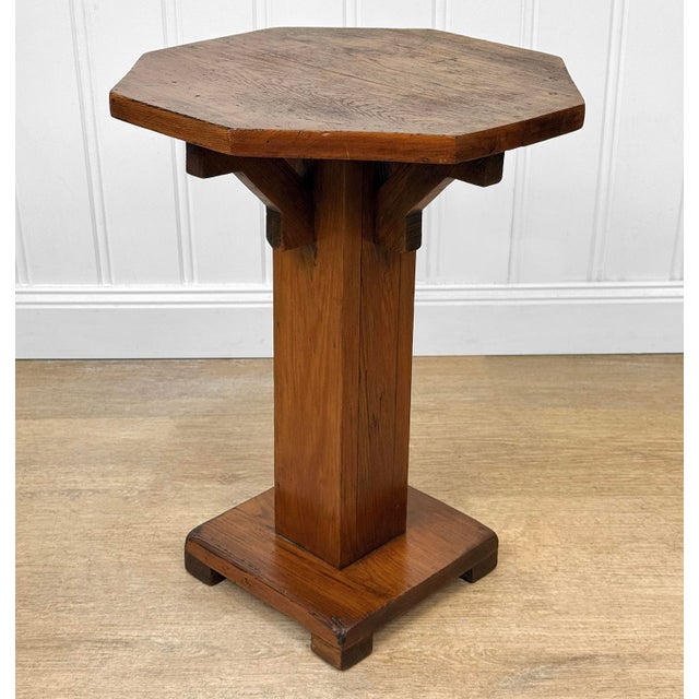 Traditional Antique Arts & Crafts Octagonal Plant Stand Pedestal Table For Sale - Image 3 of 7