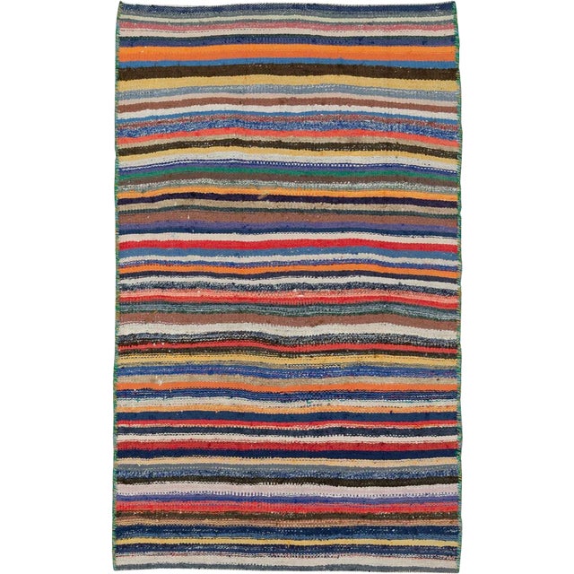 Vintage Persian Flatweave Kilim Rug – Size: 4' 1" X 6' 8" For Sale