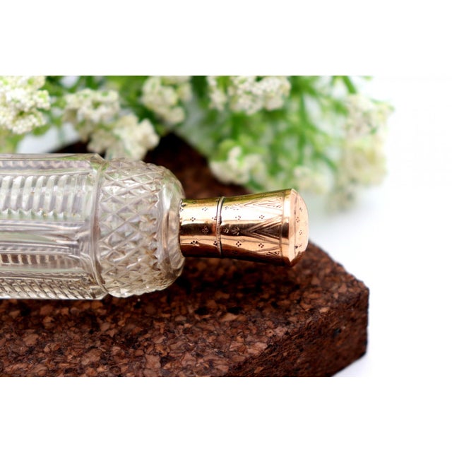 Perfume Bottle, Made of Glass and 15k Gold For Sale - Image 4 of 6