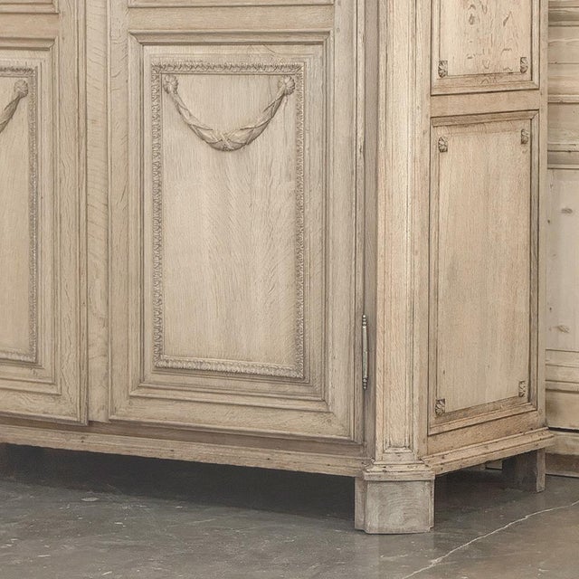 Grand 18th Century Oak Louis XVI Armoire From Namur For Sale - Image 11 of 18