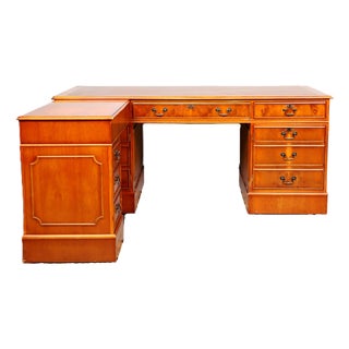 Large L-Shaped Executive Desk in Wood For Sale