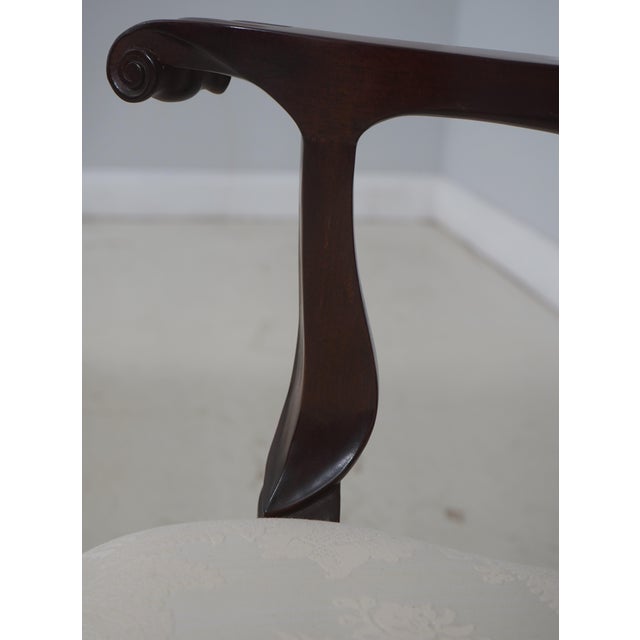 Wood Set of 8 Stickley Colonial Williamsburg Mahogany Dining Room Chairs For Sale - Image 7 of 18