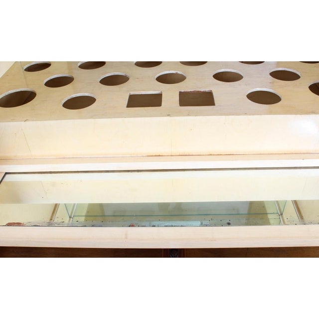 Early 20th Century Queen Anne Burr Walnut Cocktail Cabinet For Sale - Image 17 of 18