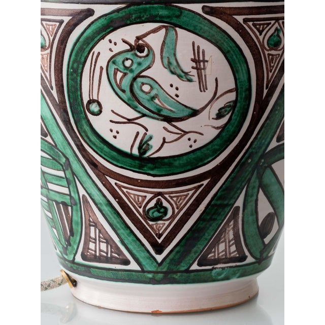 Mid-20th Century Spanish Revival Green Ceramic Table Lamp with Silk Shade, 1970s For Sale - Image 9 of 18
