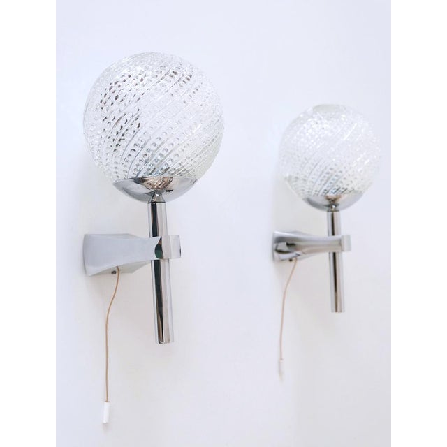 Mid-Century Modern Textured Glass Wall Lamps, 1970s, Set of 2 For Sale - Image 9 of 17