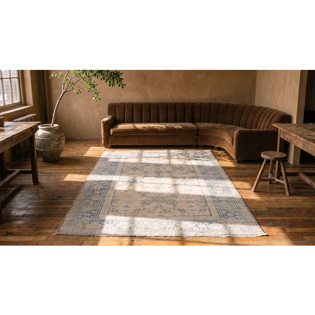 White 1920s White Blue Medallion Antique Indian Cotton Agra Carpet 4' X 5'7" Knotted Rug For Sale - Image 8 of 9