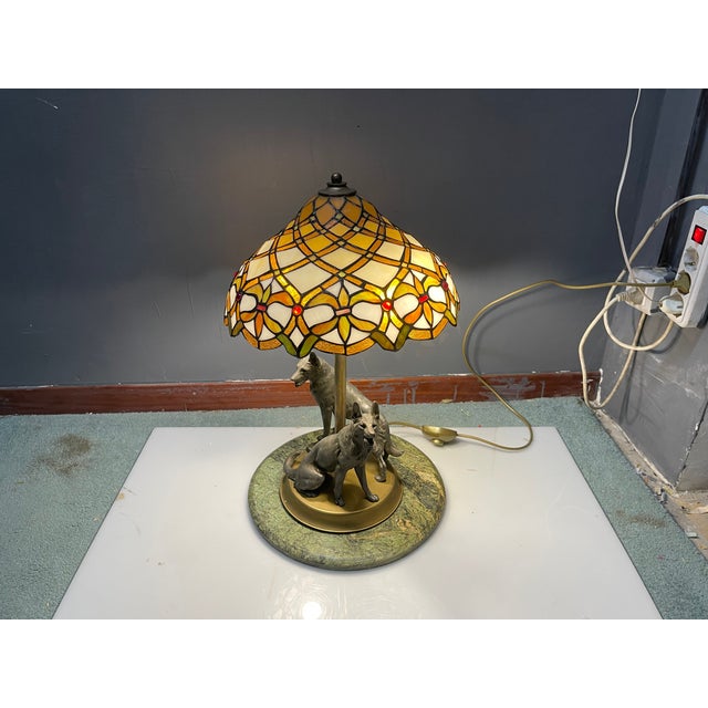 Gold Vintage Dog Table Lamp in the style of Tiffany with Marble Base, 1950s For Sale - Image 8 of 12