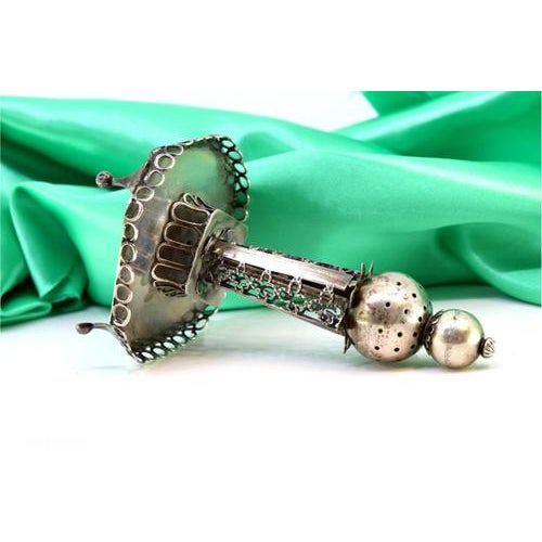 Silver Toothpick Holder with Applications and Cutouts For Sale - Image 5 of 8