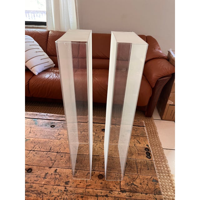 1990s Pablo Designs San Francisco Frosted Lucite Architectural Table Lamps - a Pair For Sale In West Palm - Image 6 of 12