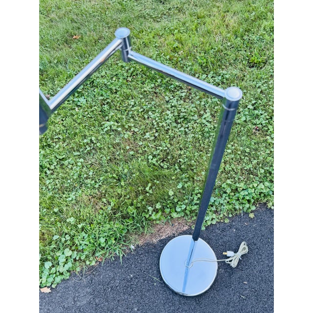 Hinson Vintage 1970s Chrome Floor Lamp With Extendable Arm by Hinson Lamp Co. For Sale - Image 4 of 6
