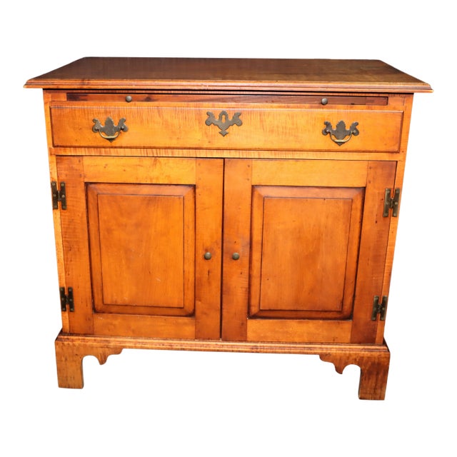 Eldred Wheeler Chippendale Tiger Maple Server For Sale