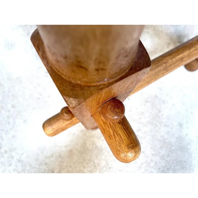 Wood South American Brutalist Leather & Oak Safari Chair, Colombia, 1960s For Sale - Image 7 of 13