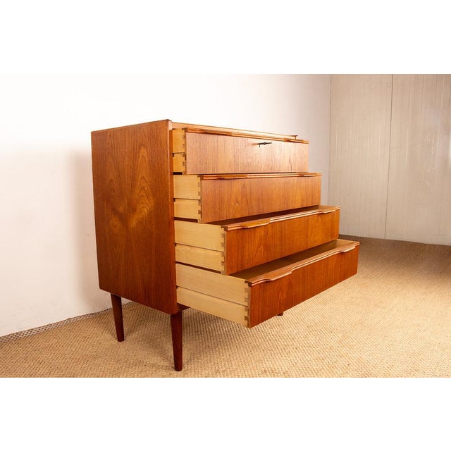 Danish Four-Drawer Teak Chest of Drawers by Henning Jørgensen for Fredericia Furniture, 1960 For Sale - Image 10 of 18