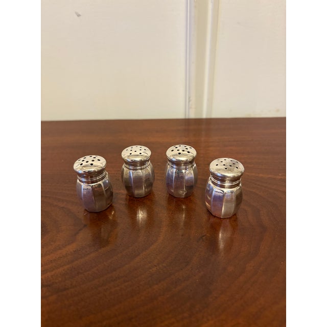 Set of Four Sterling Silver Reed and Barton Salt & Pepper Shakers, 20th Century For Sale In Savannah - Image 6 of 7