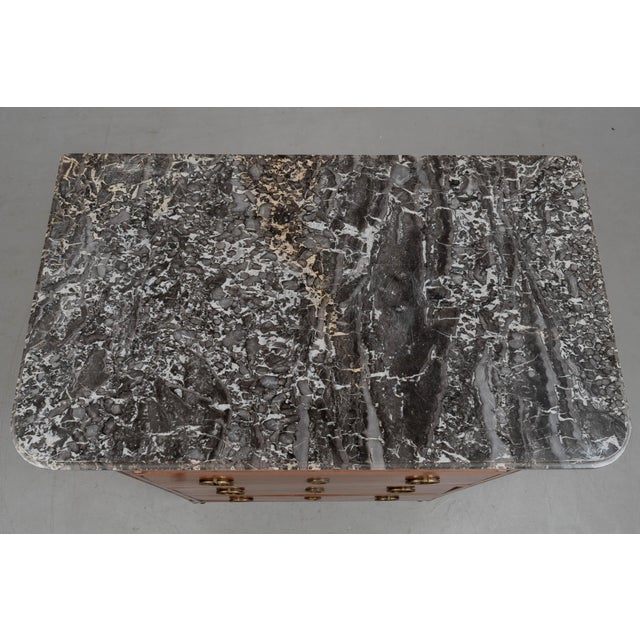 18th Century French Louis XVI Chiffonier or Gentleman's Chest For Sale - Image 9 of 9