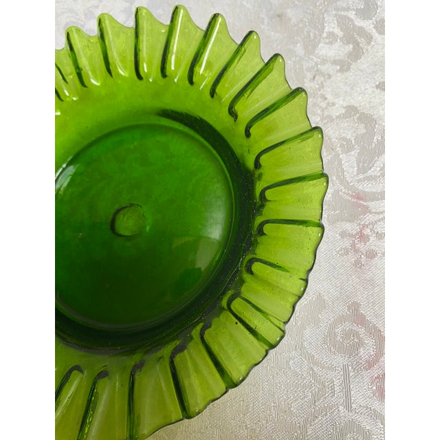 Glass Vintage Mid Century Avocado Green Murano Glass Sunburst Ashtray For Sale - Image 7 of 8