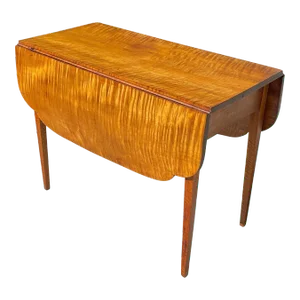 Late 18th Century Antique Federal Period Hepplewhite Tiger Maple Drop Leaf Table With Ovolo Top