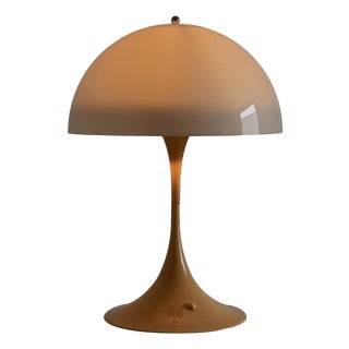 Panthella Table Lamp with Beige Base by Verner Panton for Louis Poulsen, 1970s For Sale