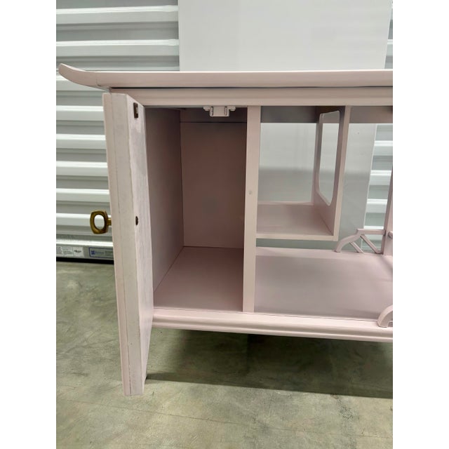 Shabby Chic Rare Pink Chinoiserie Pagoda Style Nightstand/Accent Table by Thomasville For Sale - Image 3 of 12