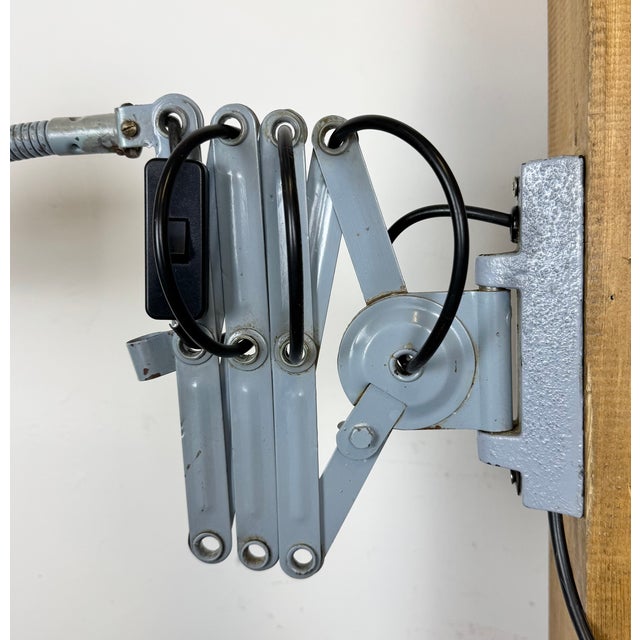Industrial Grey Scissor Wall Lamp from Elektroinstala, 1960s For Sale - Image 6 of 18
