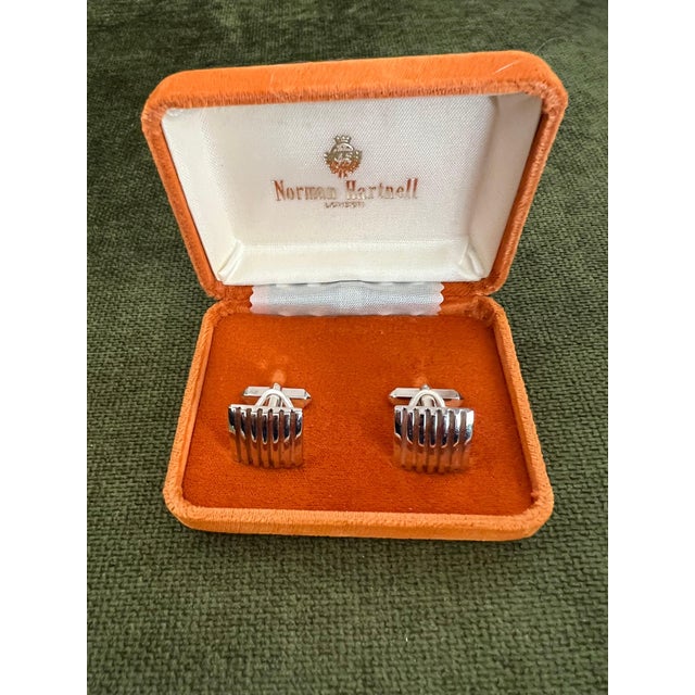 Sir Norman Hartnell Vintage Silver Plated Cufflinks In Original Velvet Case For Sale - Image 4 of 18