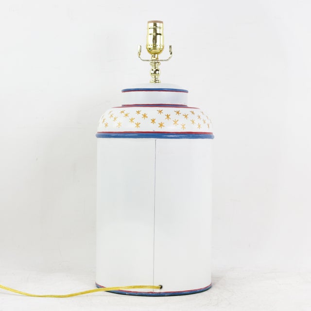 Metal Pair of Vintage Hand-Painted u.s. Frigate Hornet Patriotic Tole Table Lamps For Sale - Image 7 of 12