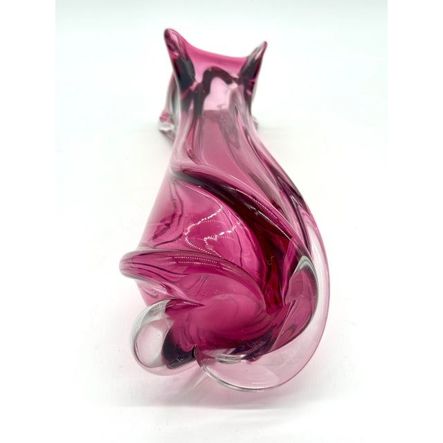 Mid-Century Modern Vintage Chalet Attributed Cranberry & Clear Art Glass Sculptural Vase, 15" For Sale - Image 3 of 8