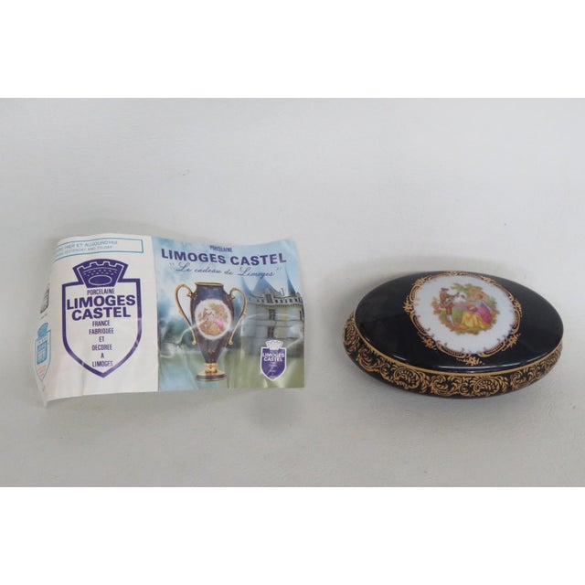 Limoges Castel Oval Trinket Box Cobalt Blue 22k Gold Trim Courting Couple 5190b For Sale - Image 13 of 14