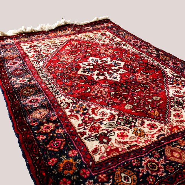 Vintage Hamadan Rug in Hand-Knotted Wool, 1970s, in Good conditions. Designed 1970 to 1979