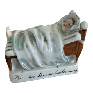 Late 19th Century German Porcelain Bed Fairing Figurine For Sale