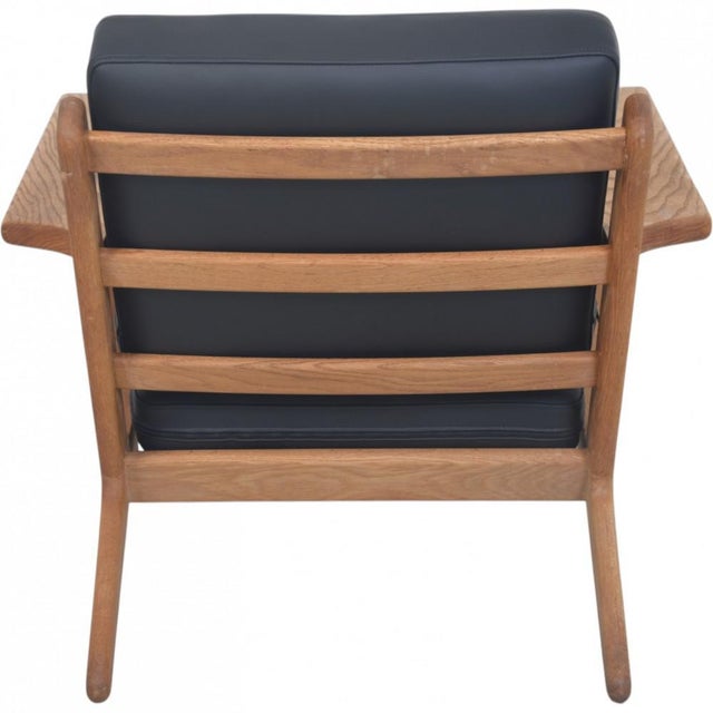 GE290 Chair in Oak and Black Leather by Hans Wegner, 1980s For Sale - Image 10 of 18