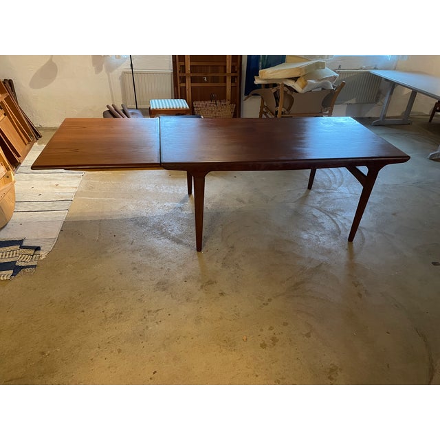 1960s Mid-Century Danish Teak Dining Table by Johannes Andersen for Uldum Mobelfabrik, 1960s For Sale - Image 5 of 6