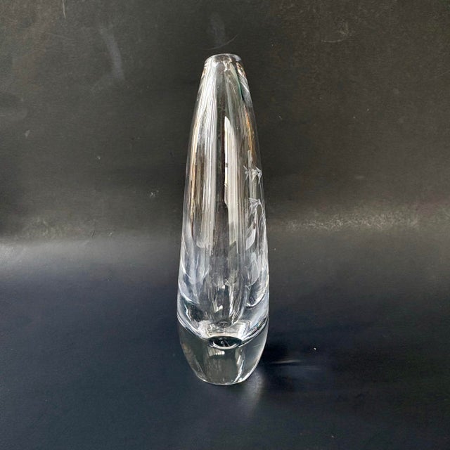 Transparent Signed Kosta Sweden H3053 Crystal Bud Vase With Etched Wildflowers, Circa 1960s For Sale - Image 8 of 12