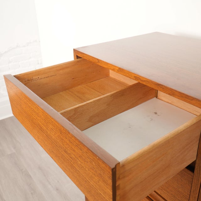 1960s American of Martinsville 6-Drawer Gentleman's Chest For Sale - Image 9 of 15