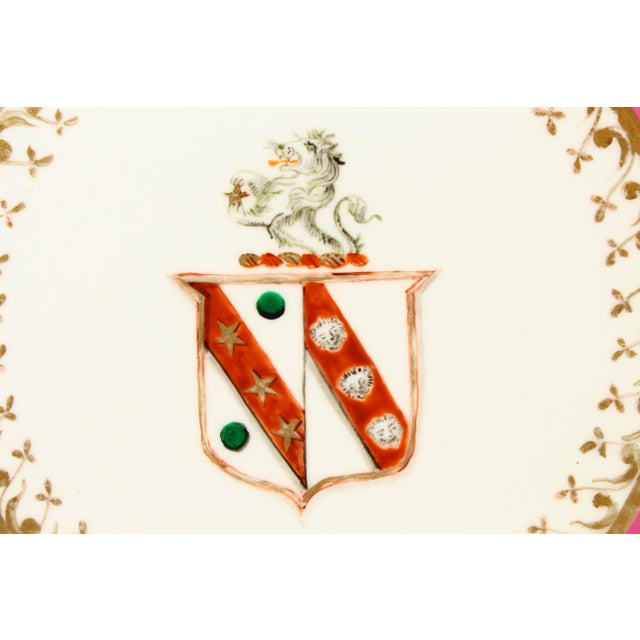 Ceramic Early 1800's Spode Felspar Porcelain Pair of Armorial Cabinet Plates Welman Crest For Sale - Image 7 of 18