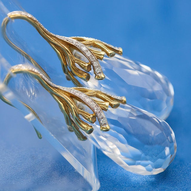 Michael Aram Michael Aram 18k Yellow Gold Diamond and Rock Crystal Drop Earrings- 2 Pieces For Sale - Image 4 of 12