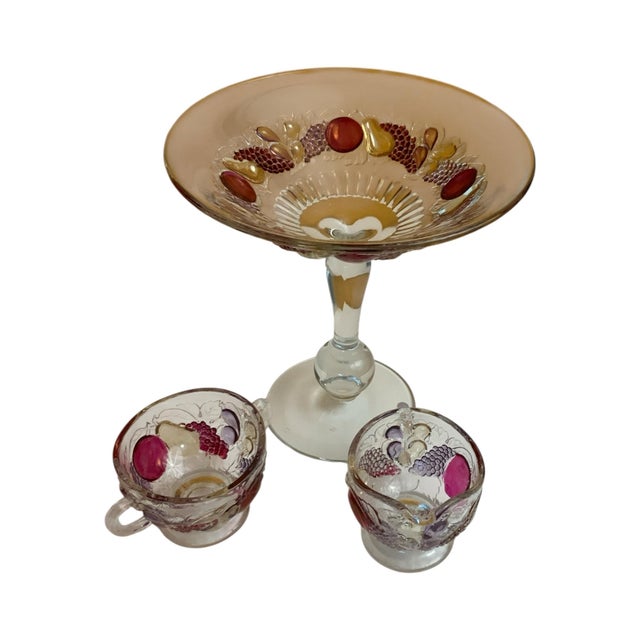 Art Deco 1930s 5 Piece Westmoreland Della Robbia Creamer Sugar 9 Inch Plates Compote For Sale - Image 3 of 3