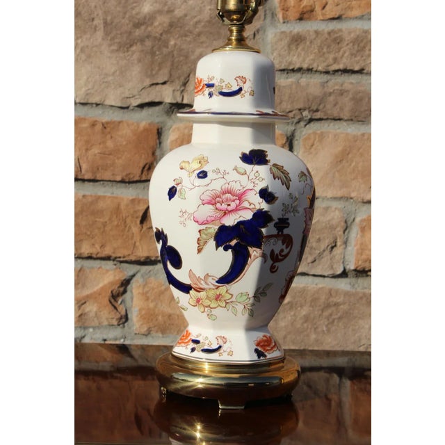 Metal Mason's Ironstone Blue Mandalay Lamp on Brass Base For Sale - Image 7 of 12